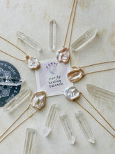 Load image into Gallery viewer, Keishi Pearl Pendant
